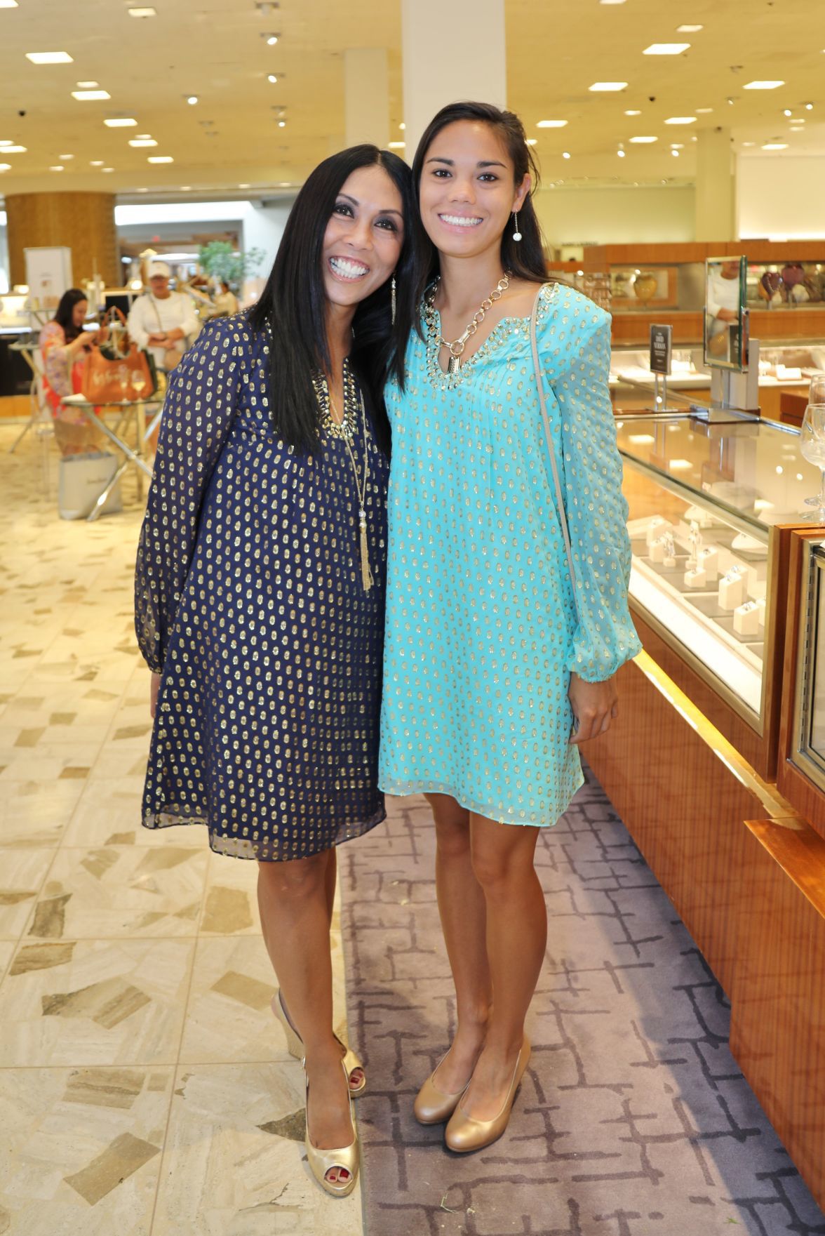 Maria Anderson, Lauren Briggs